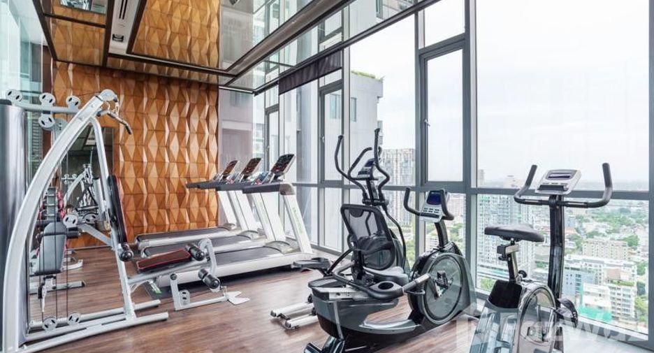 For sale 2 bedrooms condo in Khlong Toei, Bangkok