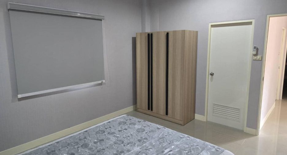 À vendre et à louer 3 chambres maison à Bang Lamung, Chonburi