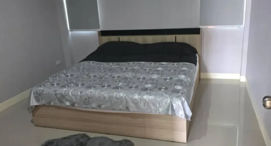 À vendre et à louer 3 chambres maison à Bang Lamung, Chonburi