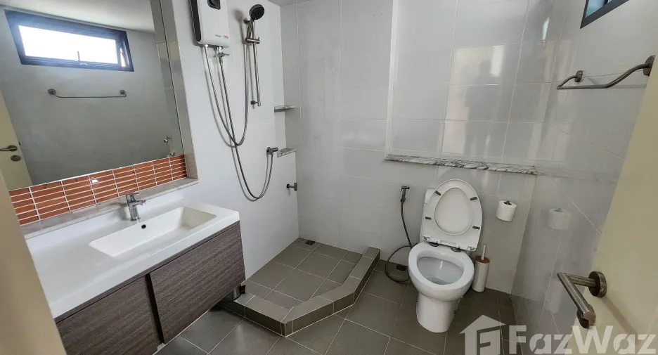 ขาย และ ให้เช่า 3 ห้องนอน บ้านเดี่ยว ใน เมืองภูเก็ต, ภูเก็ต