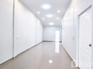 For sale 2 bedrooms townhouse in Lak Si, Bangkok