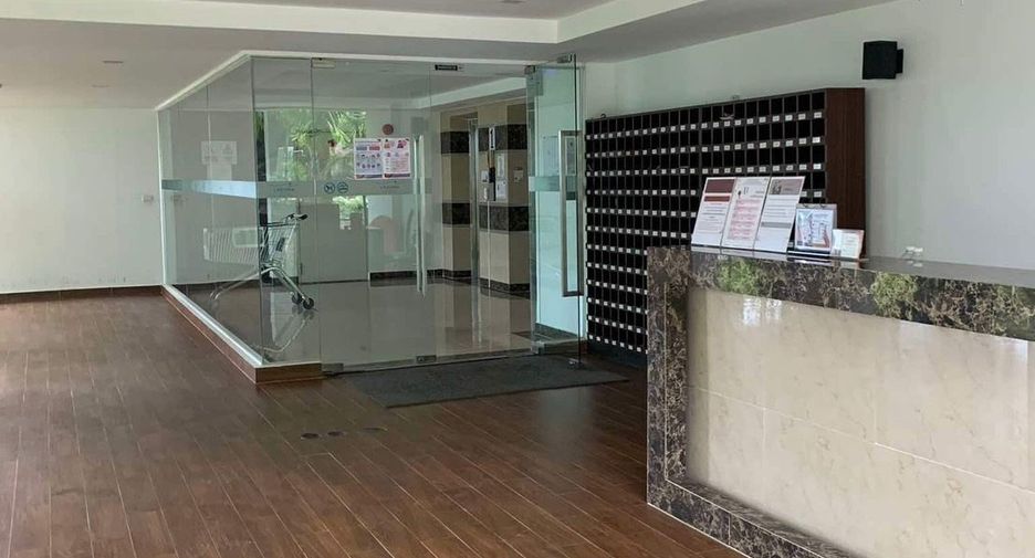 For sale studio condo in Bang Lamung, Chonburi
