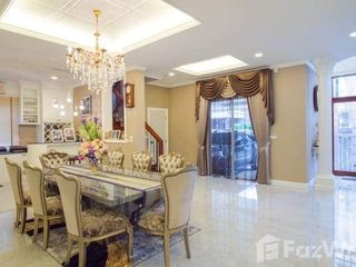 For sale 5 bedrooms house in Khan Na Yao, Bangkok
