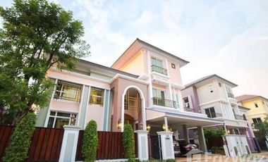 For sale 5 bedrooms house in Khan Na Yao, Bangkok