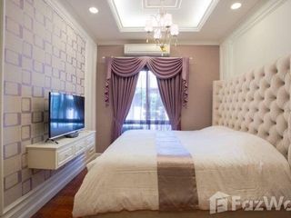 For sale 5 bedrooms house in Khan Na Yao, Bangkok