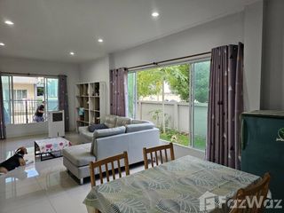 For sale 3 bedrooms townhouse in Lat Lum Kaeo, Pathum Thani