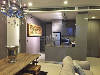 Condo en venta de 2 habitaciones en Bang Rak, Bangkok