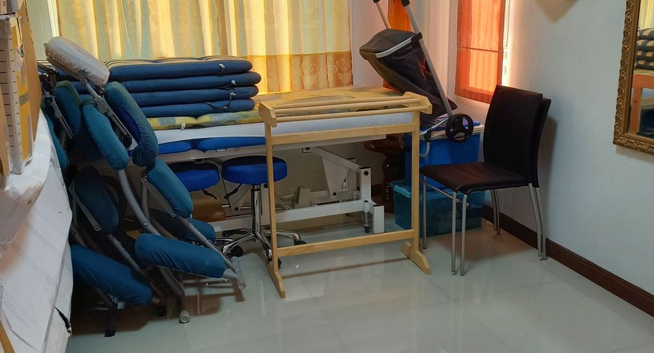 For sale 3 bedrooms house in Mueang Chaiyaphum, Chaiyaphum