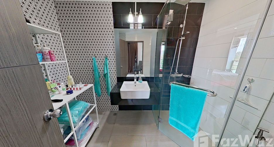 For sale 2 bedrooms condo in Thalang, Phuket