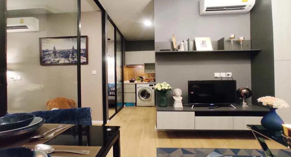 For rent 2 bedrooms condo in Si Racha, Chonburi