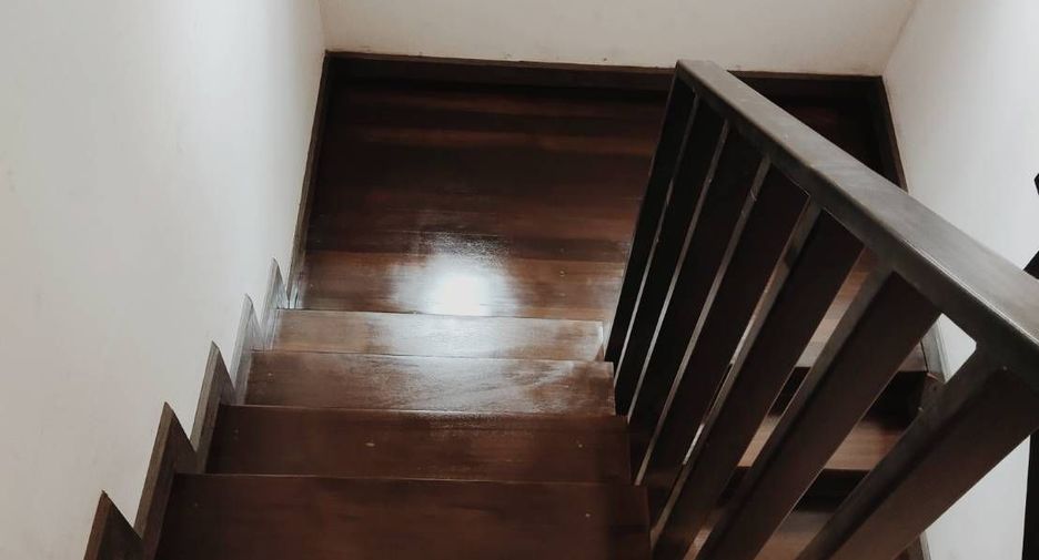 For rent 3 bedrooms townhouse in Pak Kret, Nonthaburi
