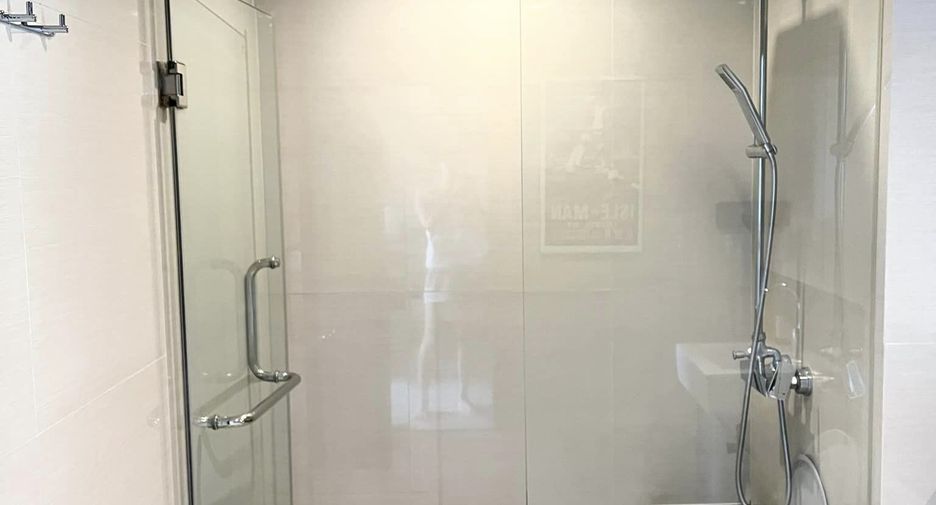 For sale 1 bed condo in Watthana, Bangkok