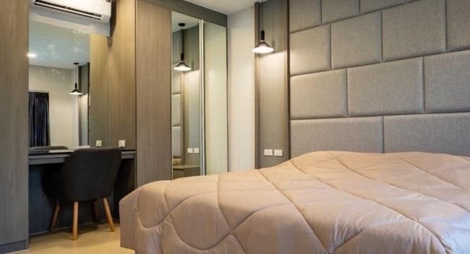 For sale 4 bedrooms villa in Bang Lamung, Chonburi