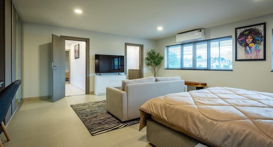 For sale 4 bedrooms villa in Bang Lamung, Chonburi