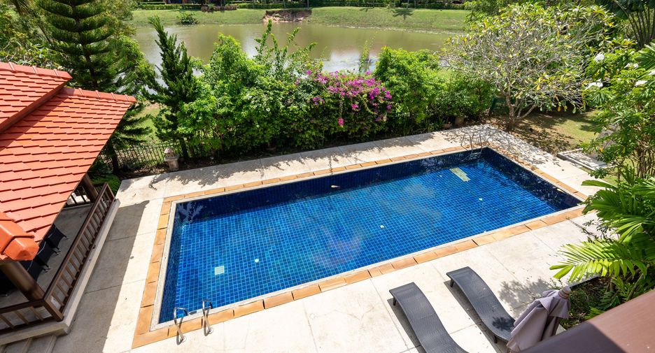 For sale 4 bedrooms villa in Thalang, Phuket