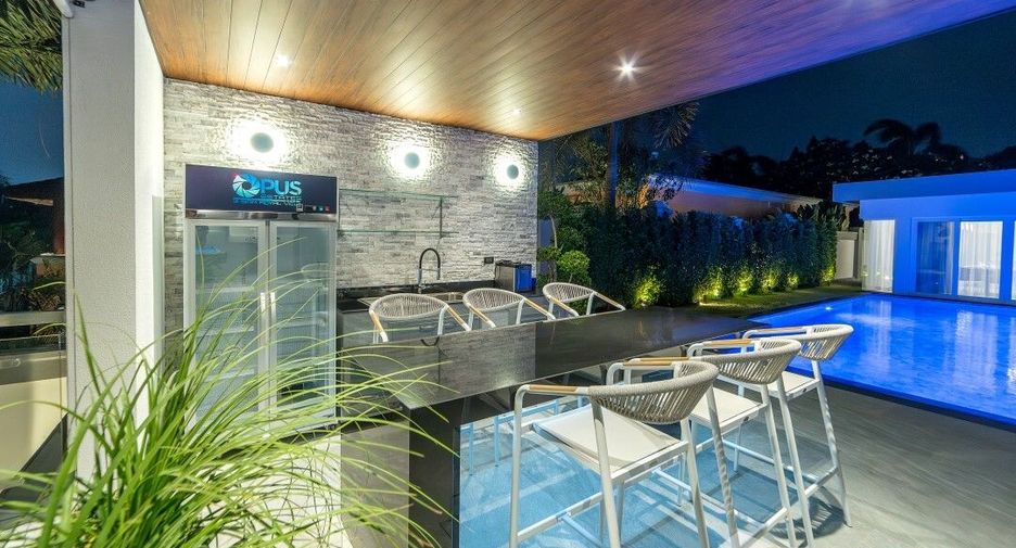 For sale 6 ベッドルーム house in Bang Lamung, Chonburi