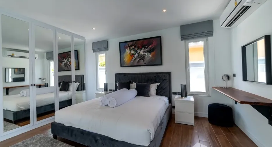 For sale 6 ベッドルーム house in Bang Lamung, Chonburi
