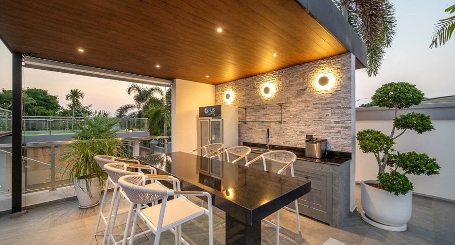For sale 6 ベッドルーム house in Bang Lamung, Chonburi