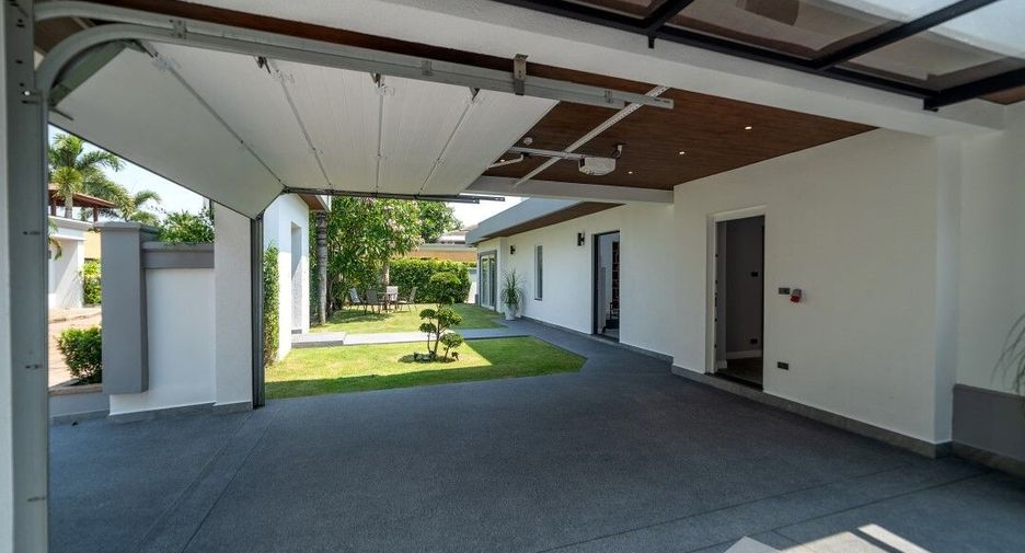 For sale 6 ベッドルーム house in Bang Lamung, Chonburi