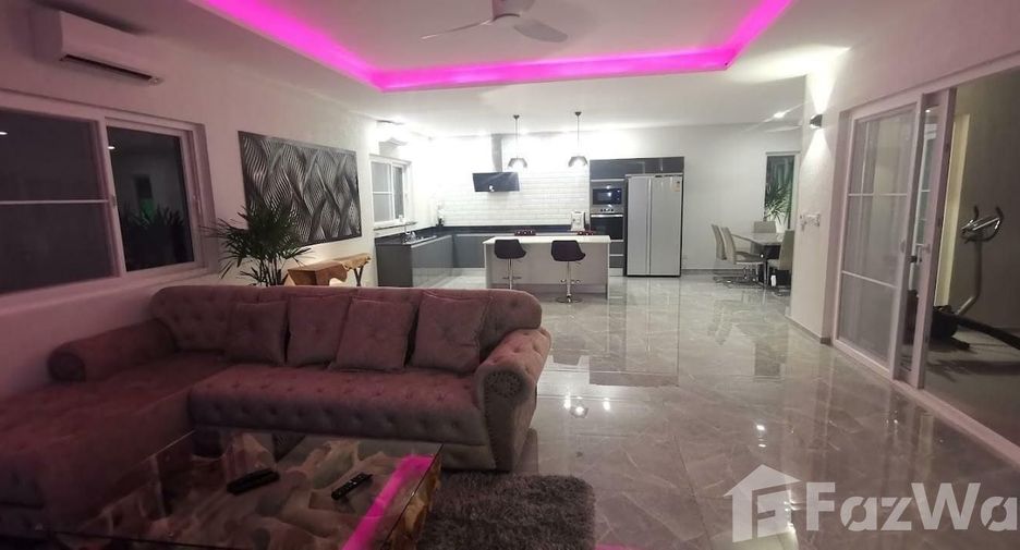 For rent 3 bedrooms house in Bang Lamung, Chonburi