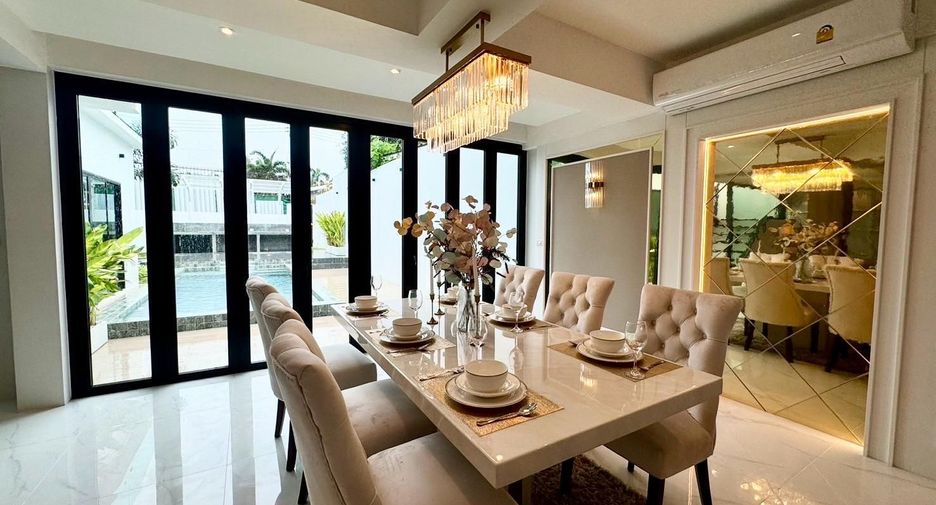 Villa zum Kauf mit 3 Zimmer in Mueang Phuket, Phuket
