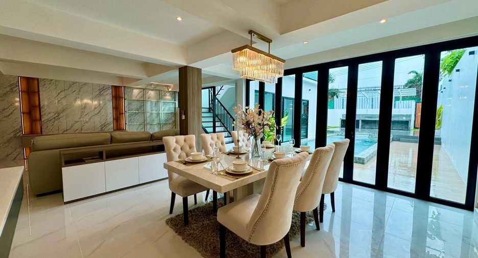 Villa zum Kauf mit 3 Zimmer in Mueang Phuket, Phuket