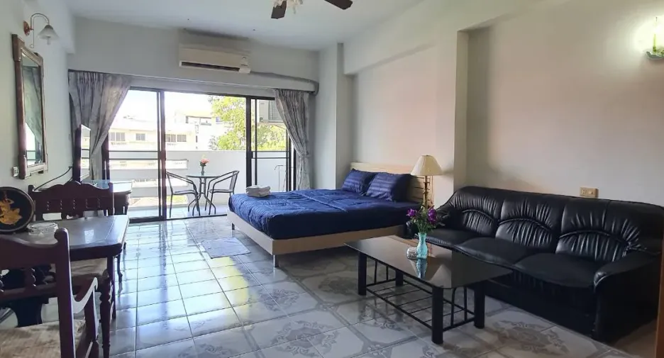 For sale studio condo in Bang Lamung, Chonburi