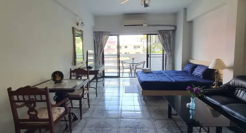 For sale studio condo in Bang Lamung, Chonburi