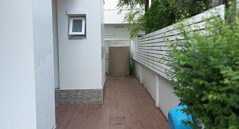 For sale 3 ベッドルーム house in Thung Khru, Bangkok