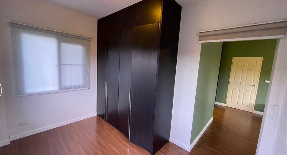 For sale 3 ベッドルーム house in Thung Khru, Bangkok
