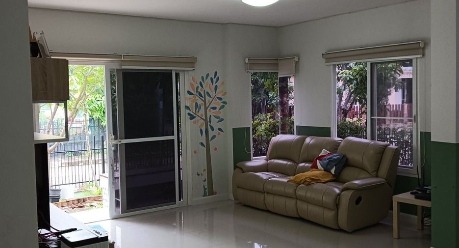 For sale 3 ベッドルーム house in Thung Khru, Bangkok