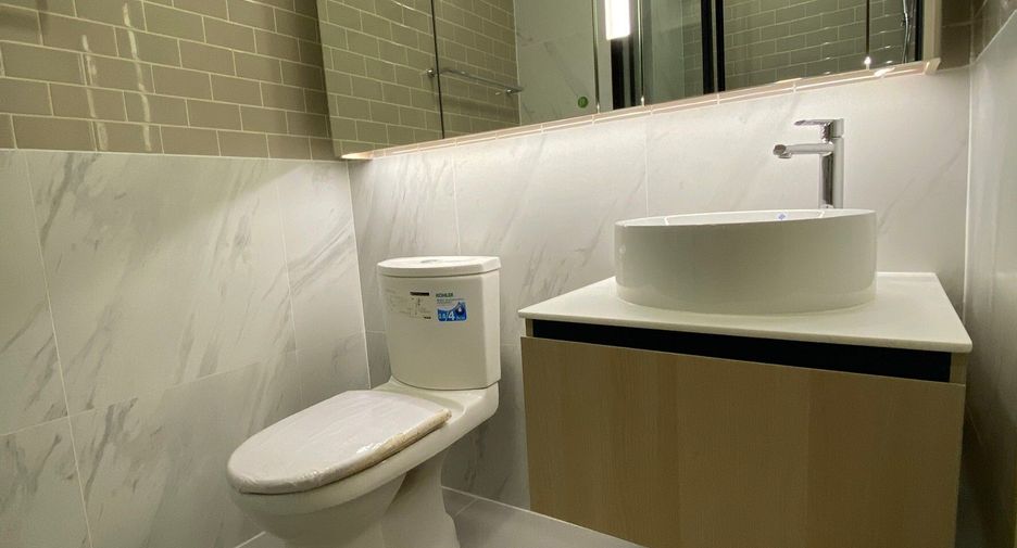 For sale studio condo in Ratchathewi, Bangkok