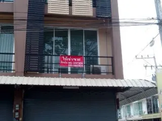 For sale そして for rent 2 ベッドルーム retail Space in Mueang Rayong, Rayong