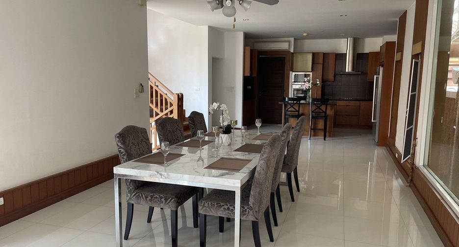 À louer 5 chambres villa à Bang Lamung, Chonburi