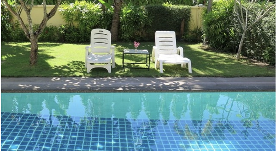 For rent 3 bedrooms villa in Mueang Phuket, Phuket