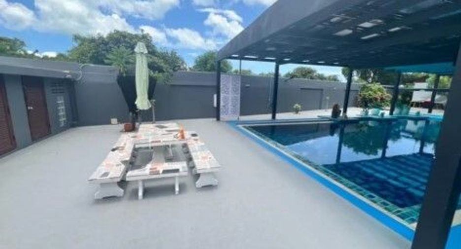 For rent 3 ベッドルーム house in Sattahip, Chonburi