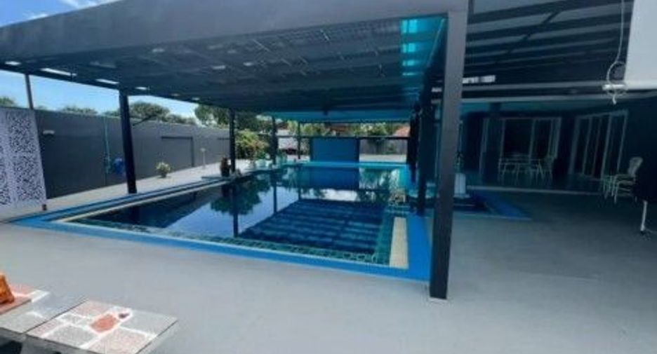 For rent 3 ベッドルーム house in Sattahip, Chonburi