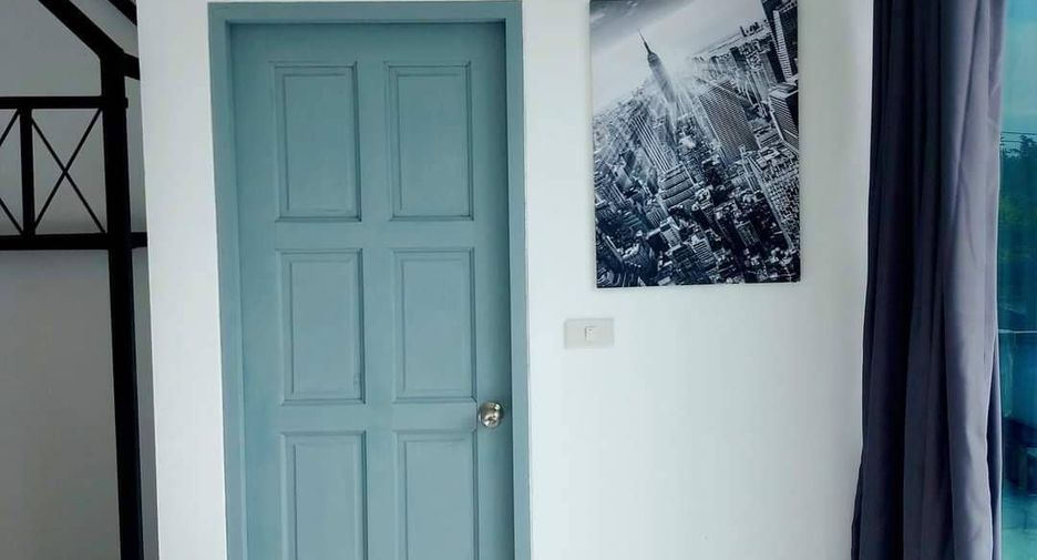For sale and for rent 5 bedrooms house in Sattahip, Chonburi