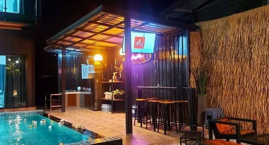 For sale and for rent 5 bedrooms house in Sattahip, Chonburi