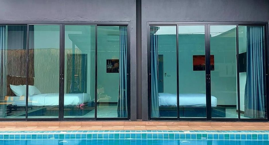 For sale and for rent 5 bedrooms house in Sattahip, Chonburi