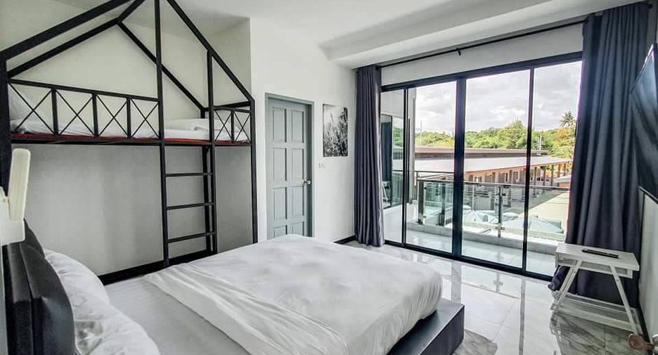 For sale and for rent 5 bedrooms house in Sattahip, Chonburi