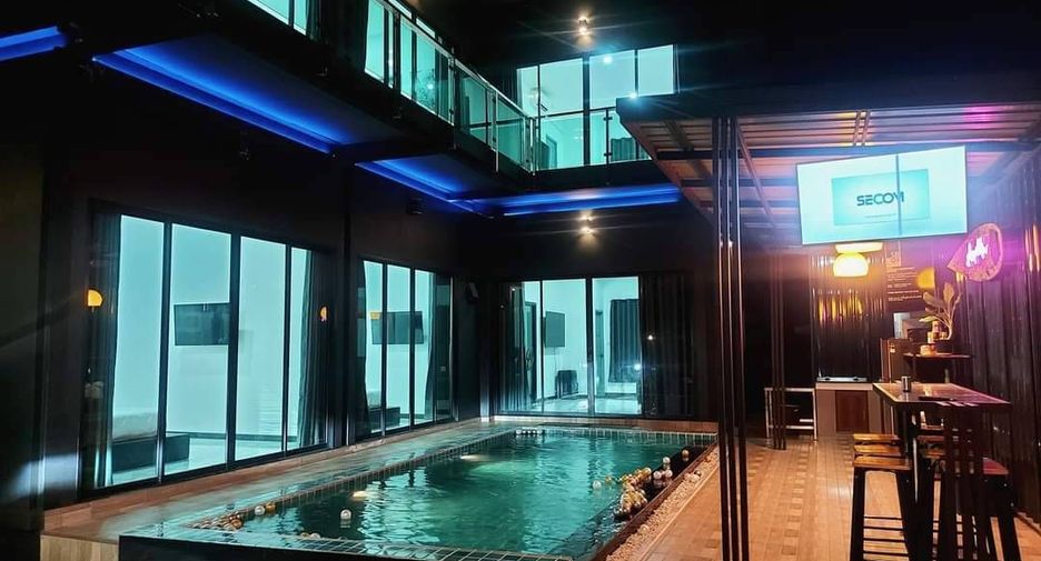 For sale and for rent 5 bedrooms house in Sattahip, Chonburi