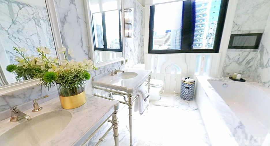 Condo en venta y en alquiler de 2 habitaciones en Pathum Wan, Bangkok