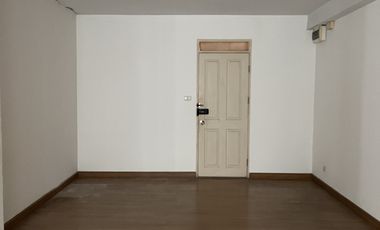 Wohnung zum Kauf mit Studio in Prawet, Bangkok