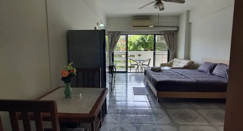 For sale studio condo in Bang Lamung, Chonburi