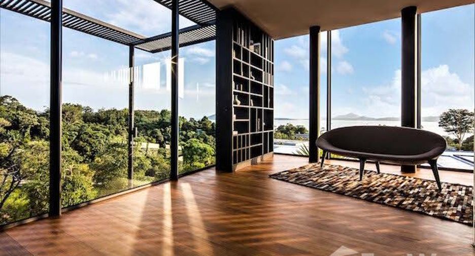 For sale 5 bedrooms villa in Thalang, Phuket