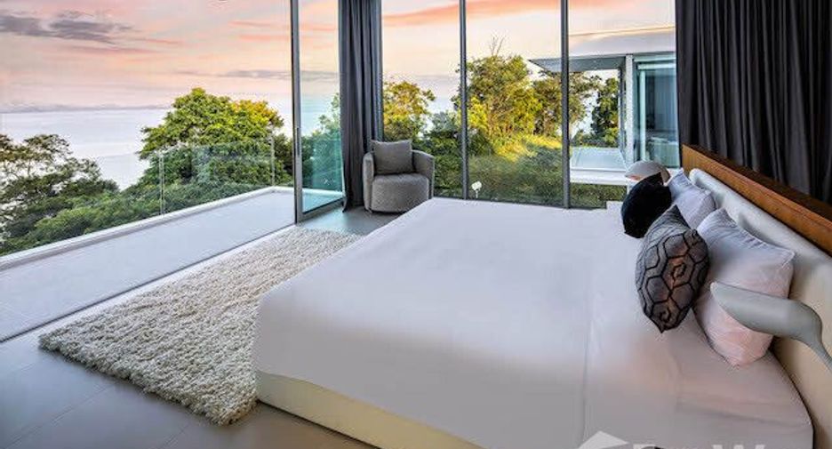 For sale 5 bedrooms villa in Thalang, Phuket