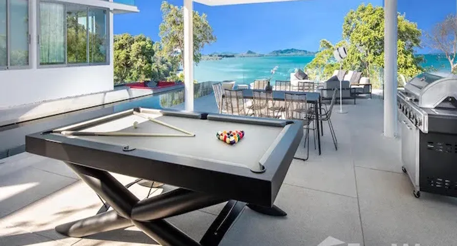 For sale 5 bedrooms villa in Thalang, Phuket