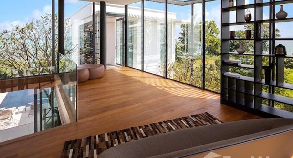 For sale 5 bedrooms villa in Thalang, Phuket