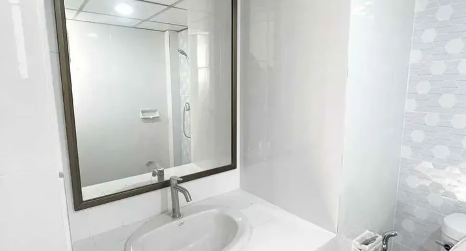 For sale 2 bedrooms condo in Lat Phrao, Bangkok